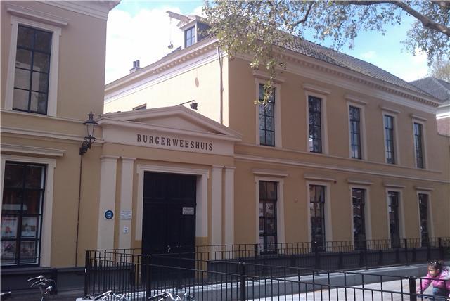 Burgerweeshuis